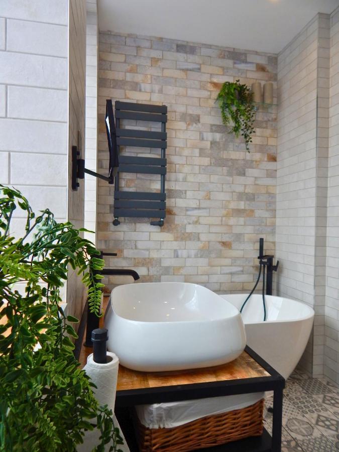 Vip 3Br Grade2 Luxurious Industrial House With Wood Fire, Electric Blinds And Big Cast Iron Windows In The Heart Of The Jq Villa Birmingham Luaran gambar